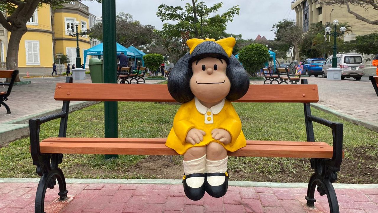 Mafalda llega a Perú con la inauguración de su octava escultura en el mundo